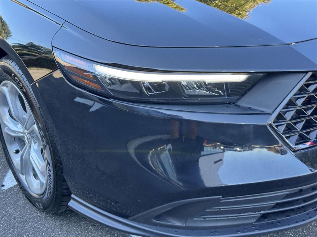 2024 Honda Accord LX photo 2