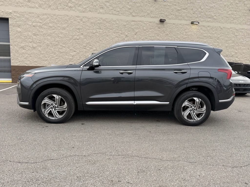 Used 2022 Hyundai Santa Fe SEL with VIN 5NMS3DAJ1NH378981 for sale in Kansas City