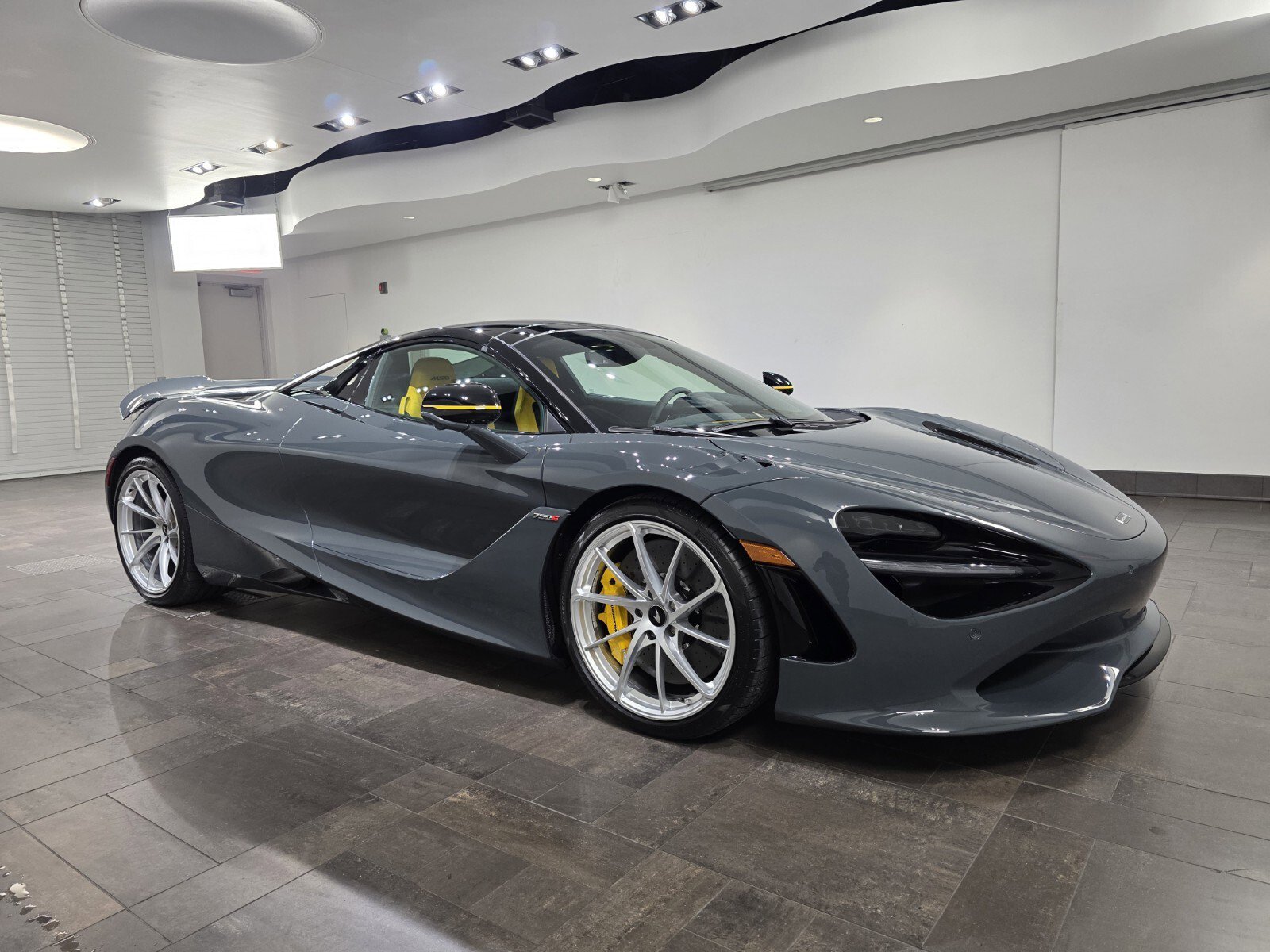 2026 Mclaren 750S Spider photo 17