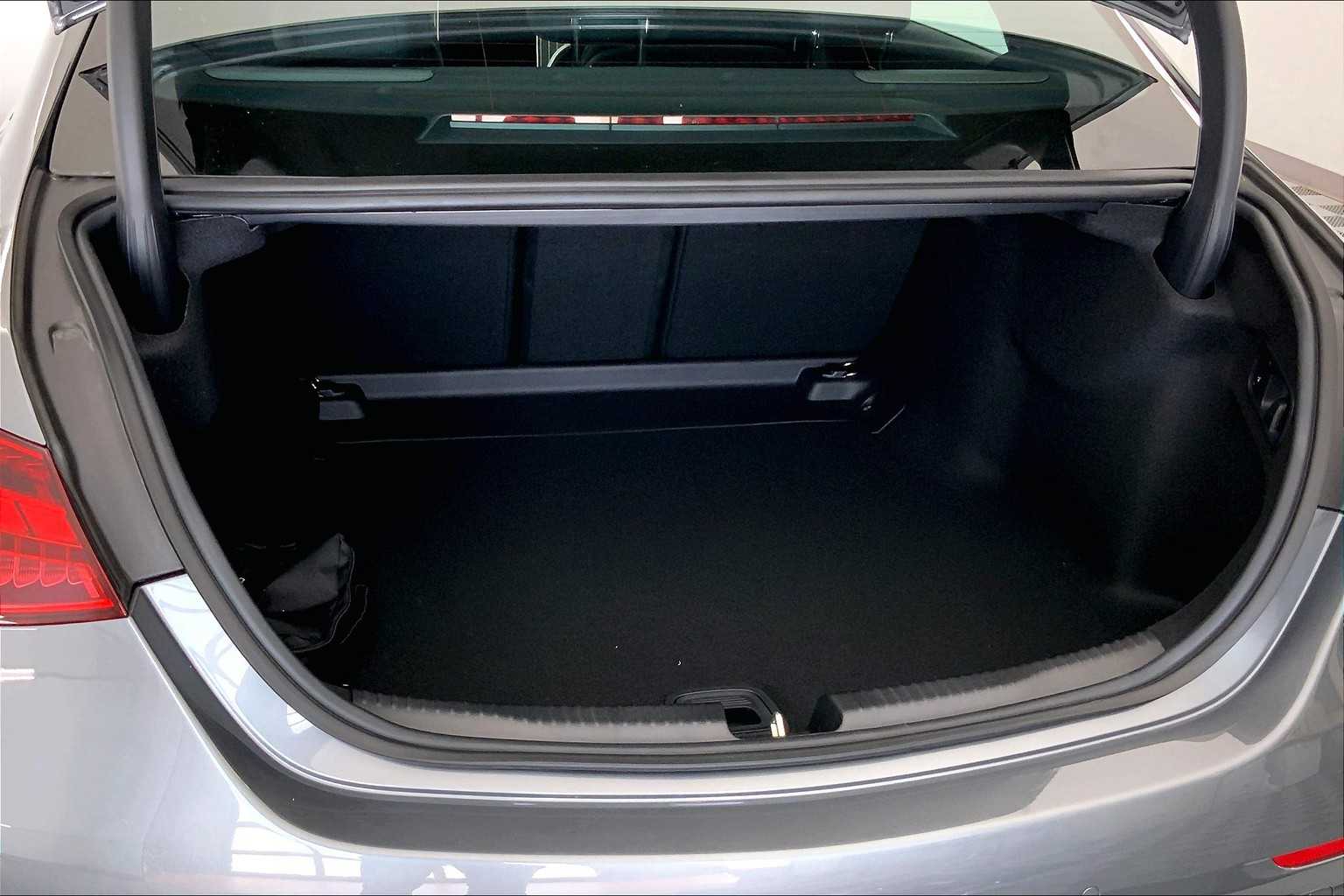 2025 Mercedes Benz C 300 4MATIC photo 18