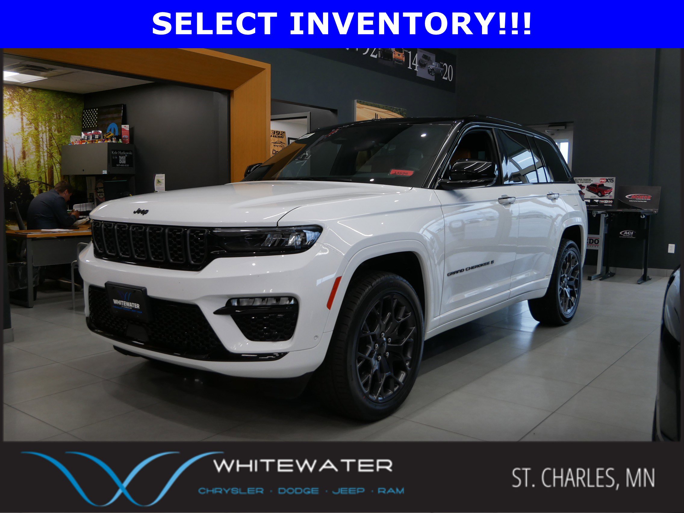 2025 Jeep Grand Cherokee Summit Reserve's photo