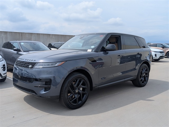 2025 Land Rover Range Rover Sport SE photo 2