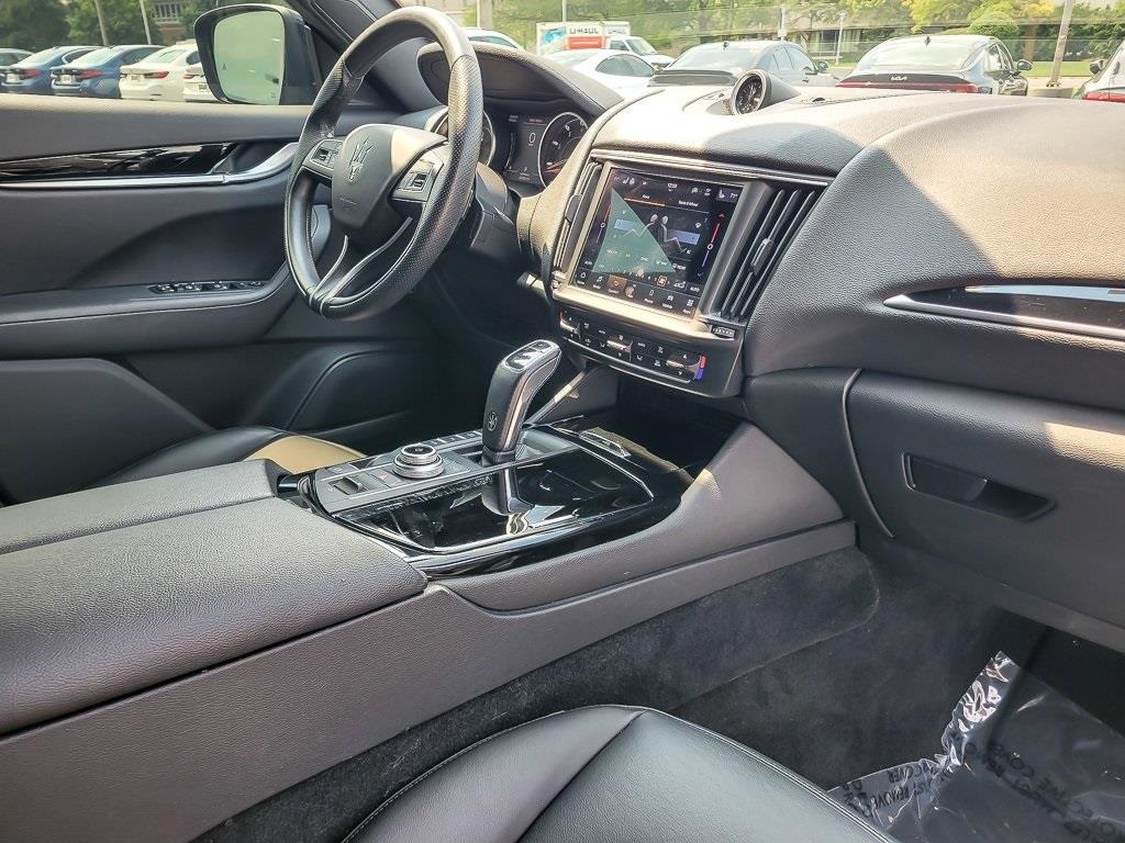 2022 MASERATI LEVANTE - Image 23
