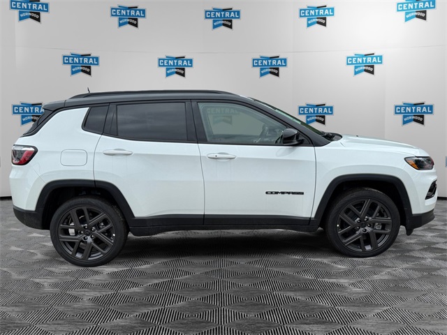 2025 Jeep Compass Limited photo 5
