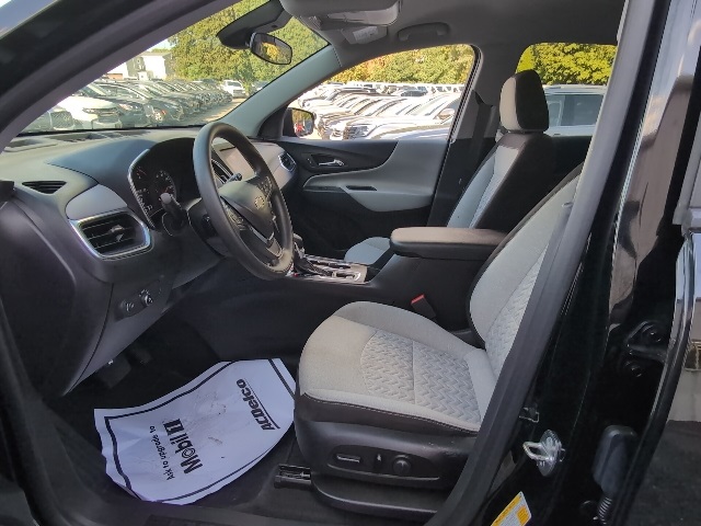 2023 Chevrolet Equinox LS photo 11