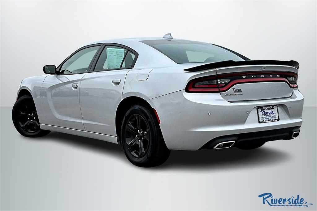 2023 Dodge Charger SXT photo 2