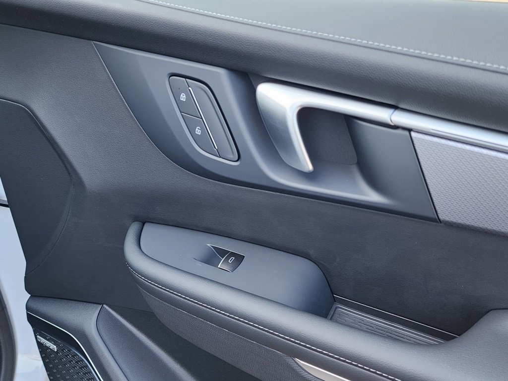 2026 Buick Enclave Sport Touring photo 37