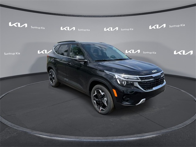 2025 Kia Seltos EX photo 2