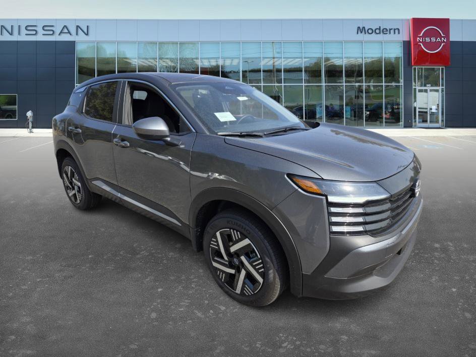 2025 Nissan Kicks SV photo 3
