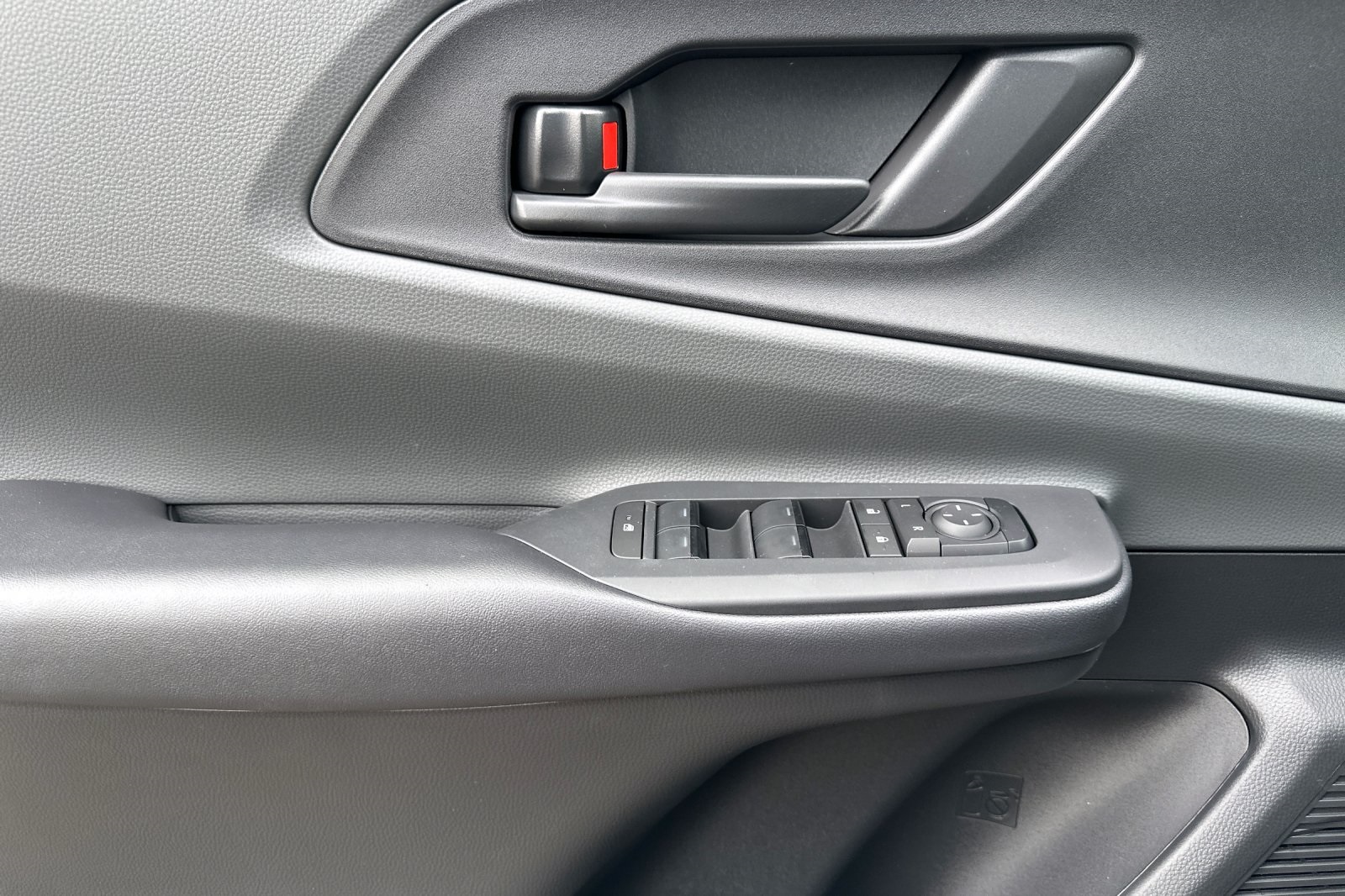 2026 Toyota Prius LE photo 11