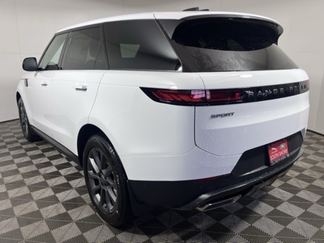 2025 Land Rover Range Rover Sport P360 S photo 4