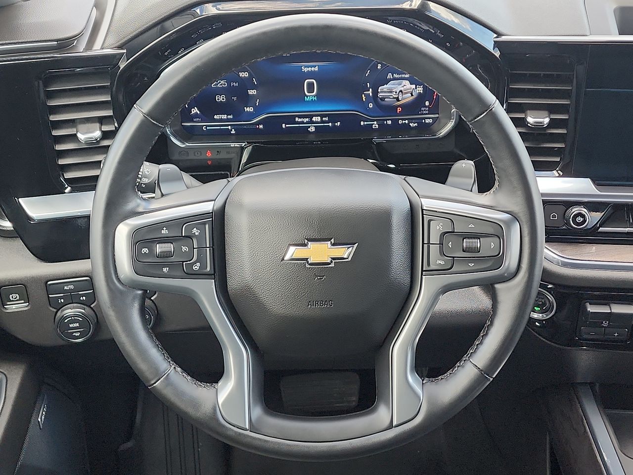 2024 Chevrolet Silverado 1500 LTZ photo 19