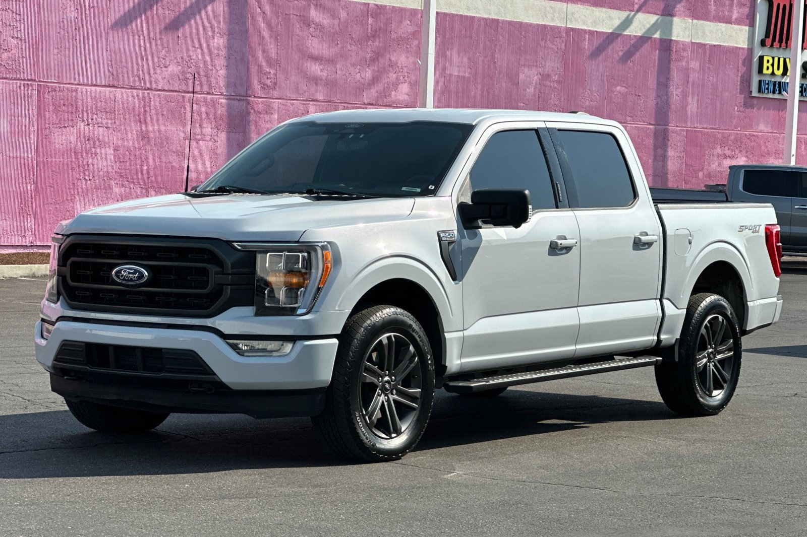 2022 Ford F-150 XLT photo 8