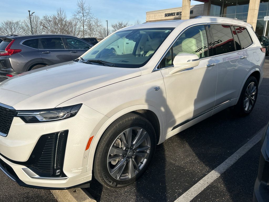 2024 Cadillac XT6 Premium Luxury