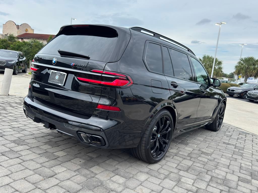 2026 Bmw X7 M60i photo 4