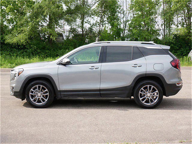 2024 Gmc Terrain SLT photo 3