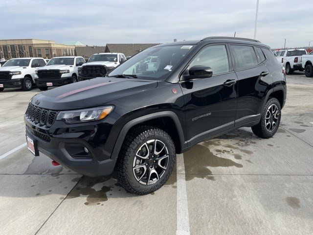 2026 Jeep Compass Trailhawk's photo