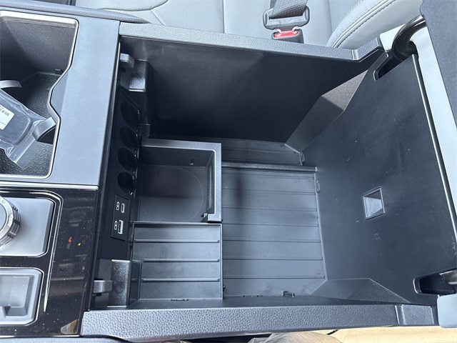 2026 Toyota Tundra Limited photo 11