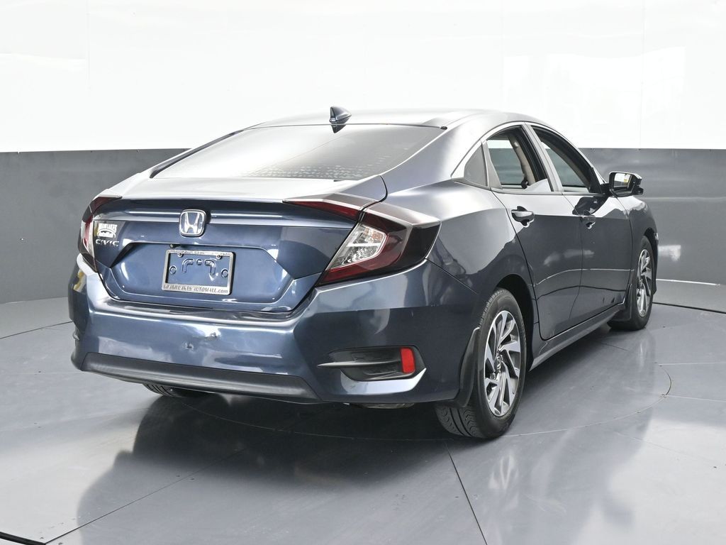2017 Honda Civic EX photo 5
