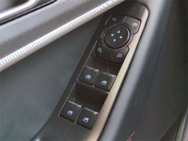 2025 Ford Explorer ST-Line photo 21
