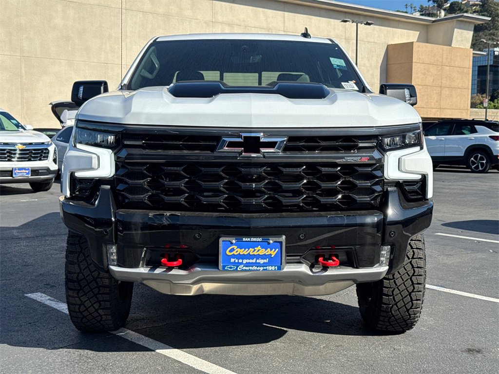 2026 Chevrolet Silverado 1500 ZR2 photo 4