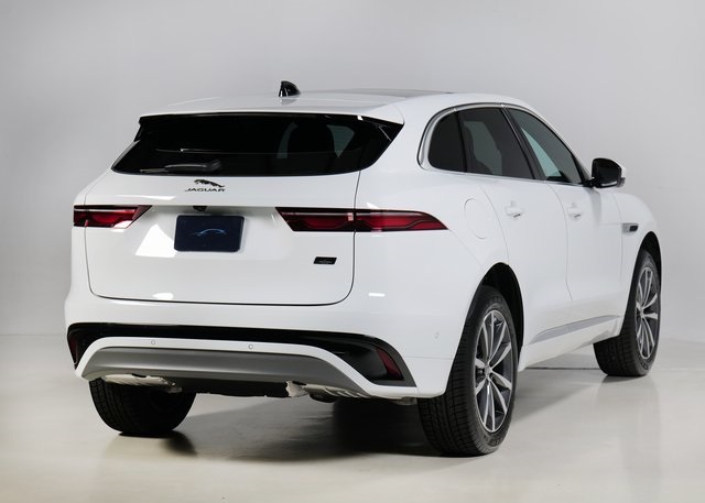 2026 Jaguar F-PACE P250 R-Dynamic S photo 2