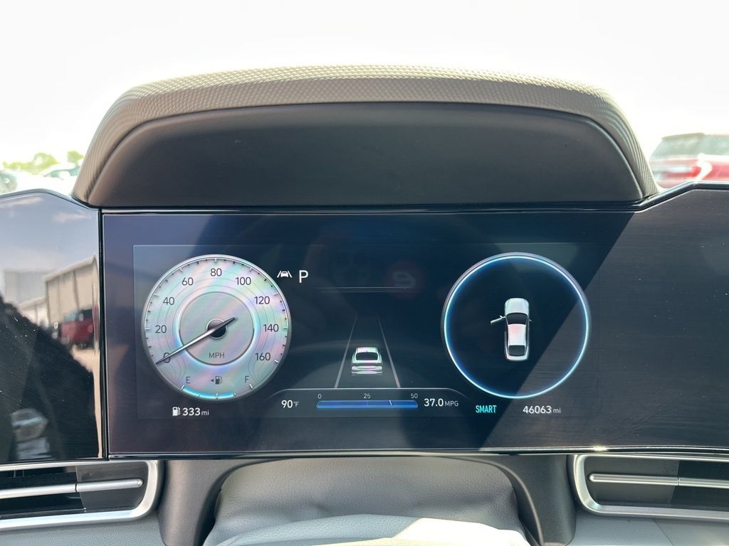 2023 Hyundai Elantra SEL photo 18