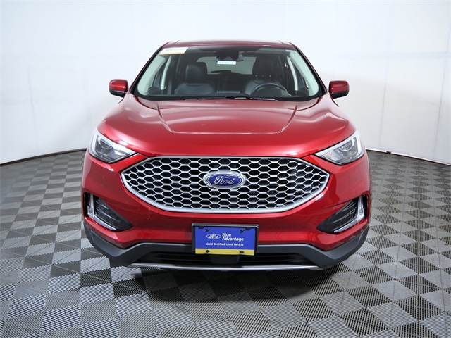 2023 Ford Edge SEL photo 3