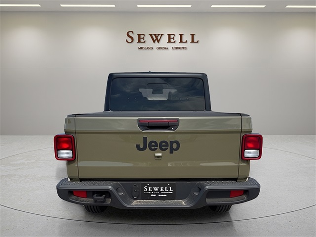 2025 Jeep Gladiator Sport S photo 4