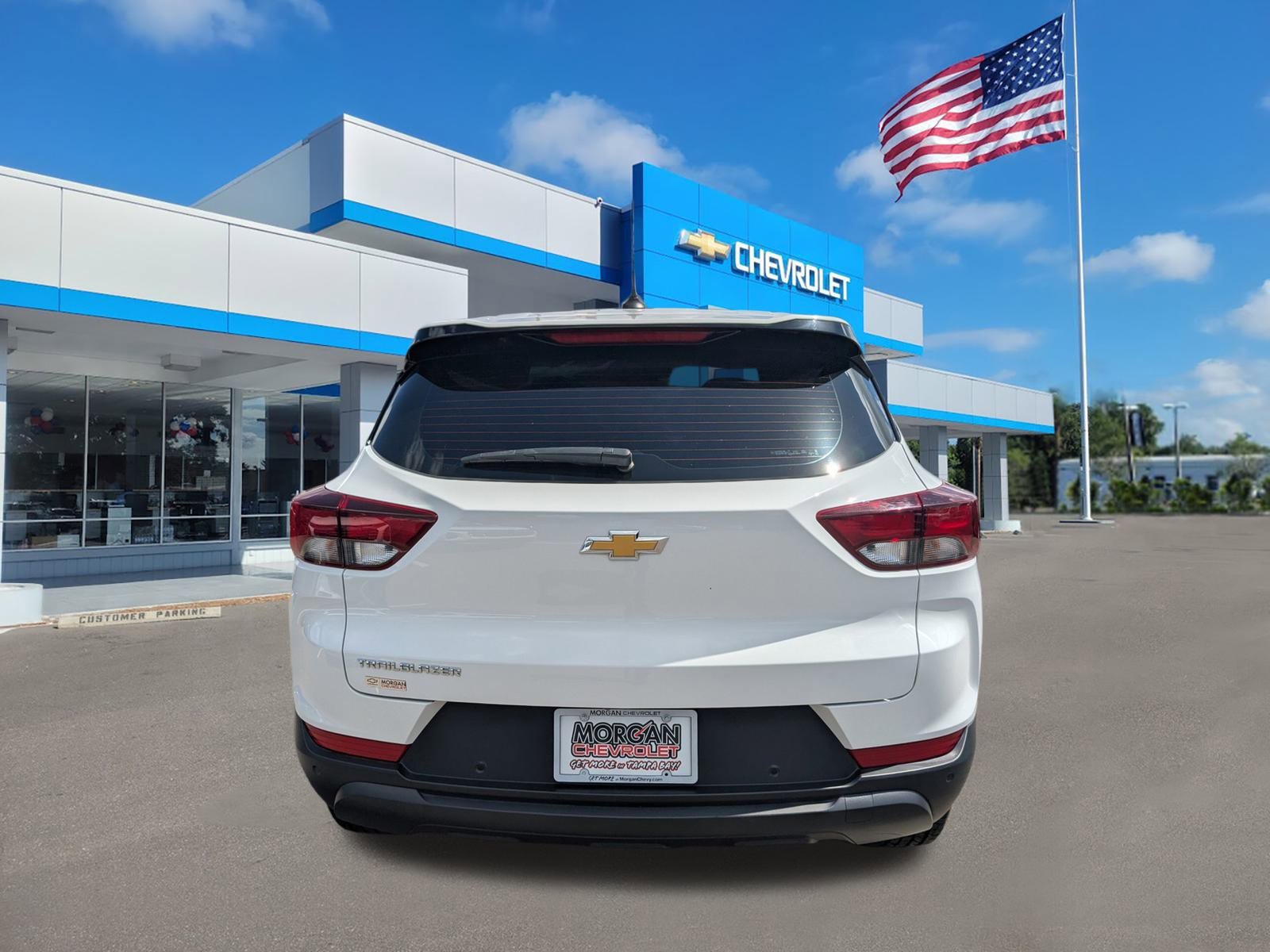 2022 Chevrolet Trailblazer LS photo 3