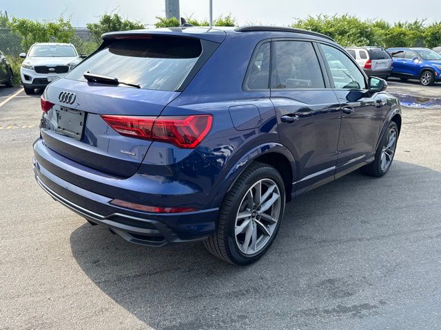 2022 Audi Q3 S line Premium Plus photo 4