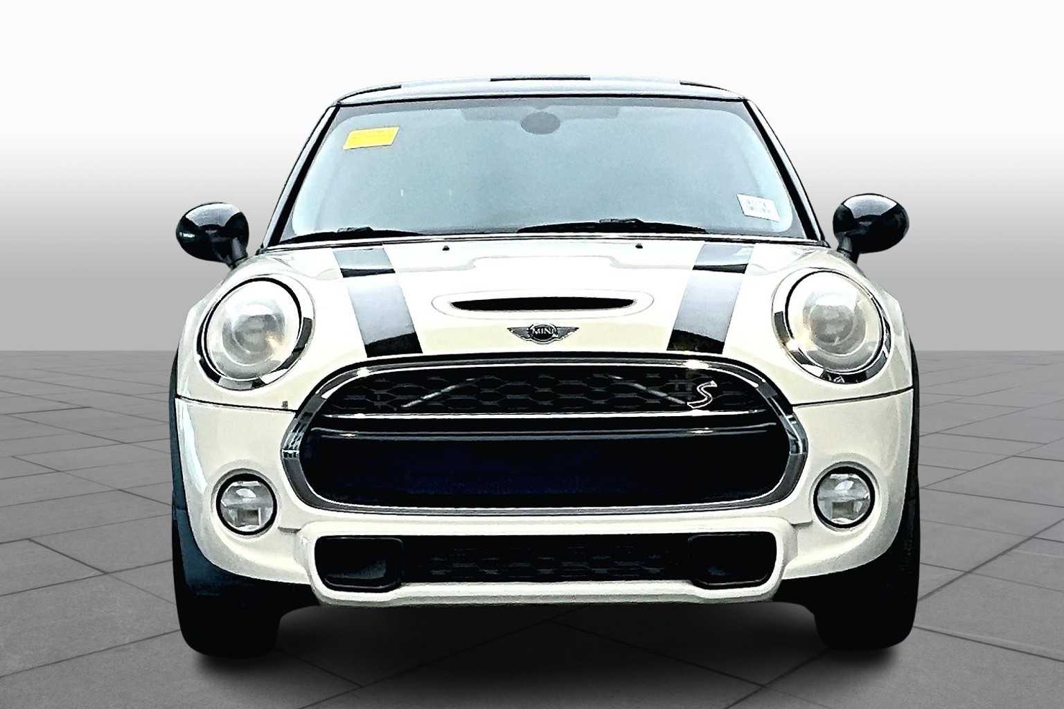 2015 Mini Cooper Hardtop S photo 3