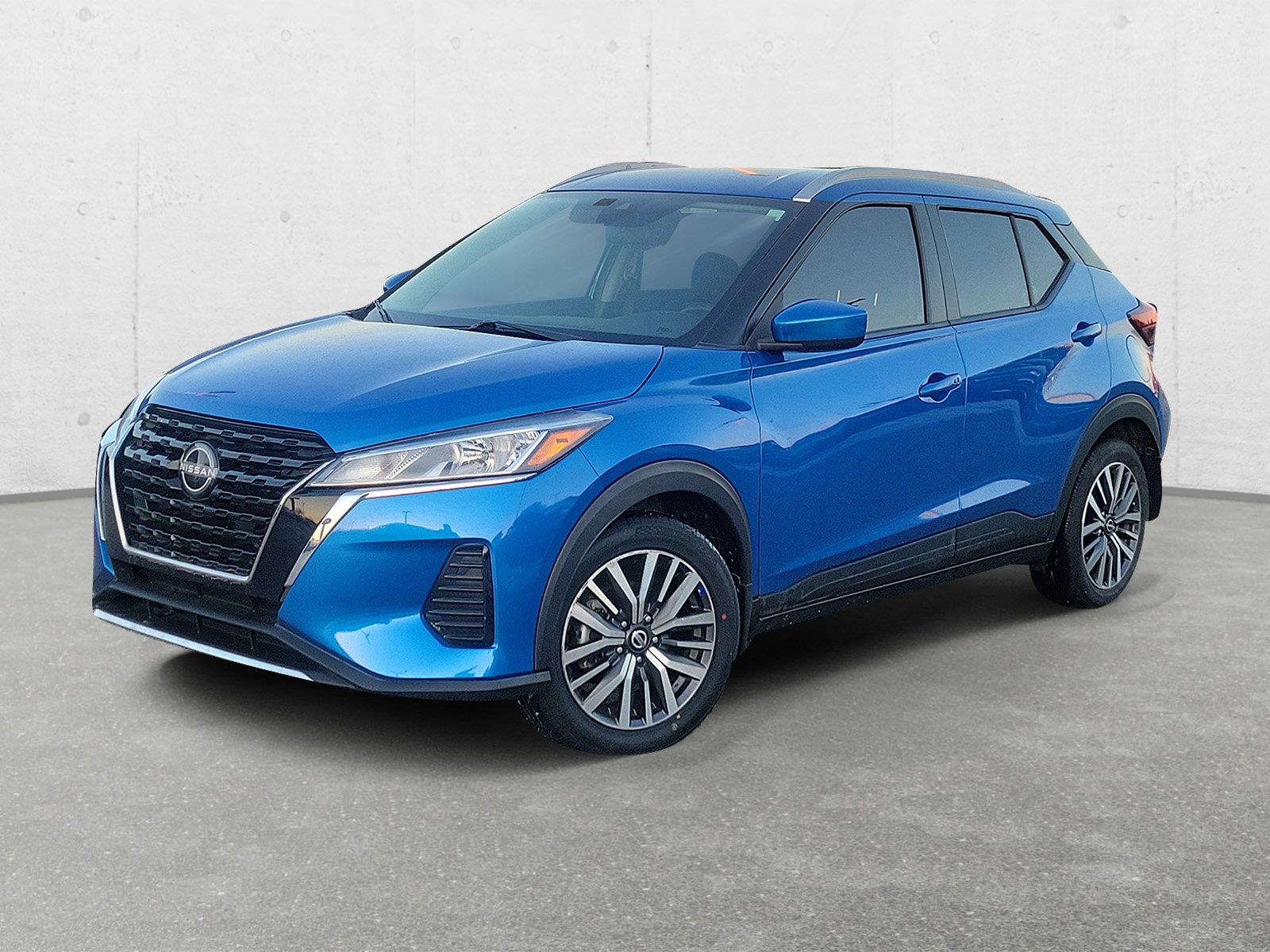 2023 Nissan Kicks SV's photo