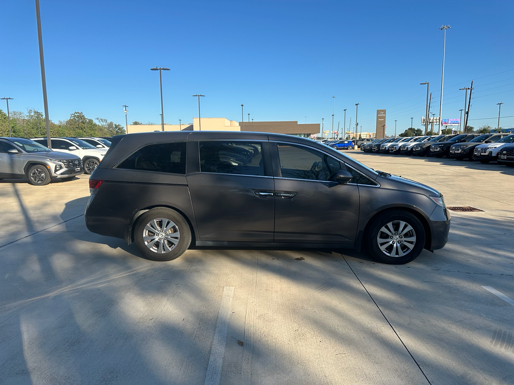 2017 Honda Odyssey EX-L photo 4