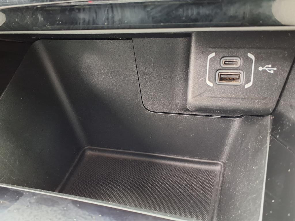 2022 Jeep Compass Limited photo 22