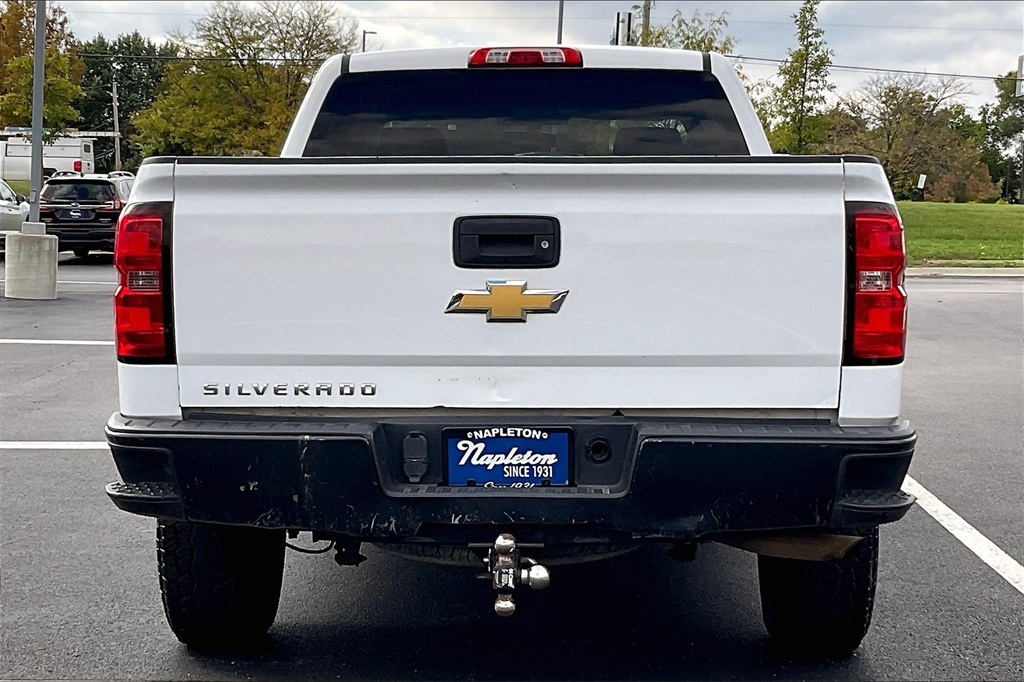 2015 Chevrolet Silverado 1500 photo 3