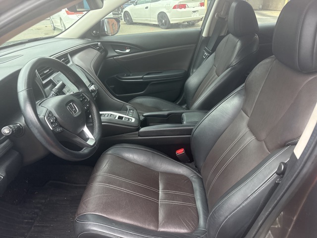 2019 Honda Insight Touring photo 2