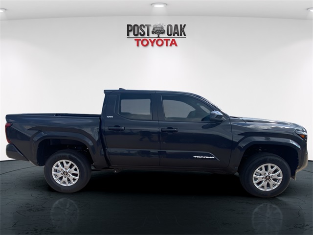 2025 Toyota Tacoma SR5 4x4 Double Cab photo 9