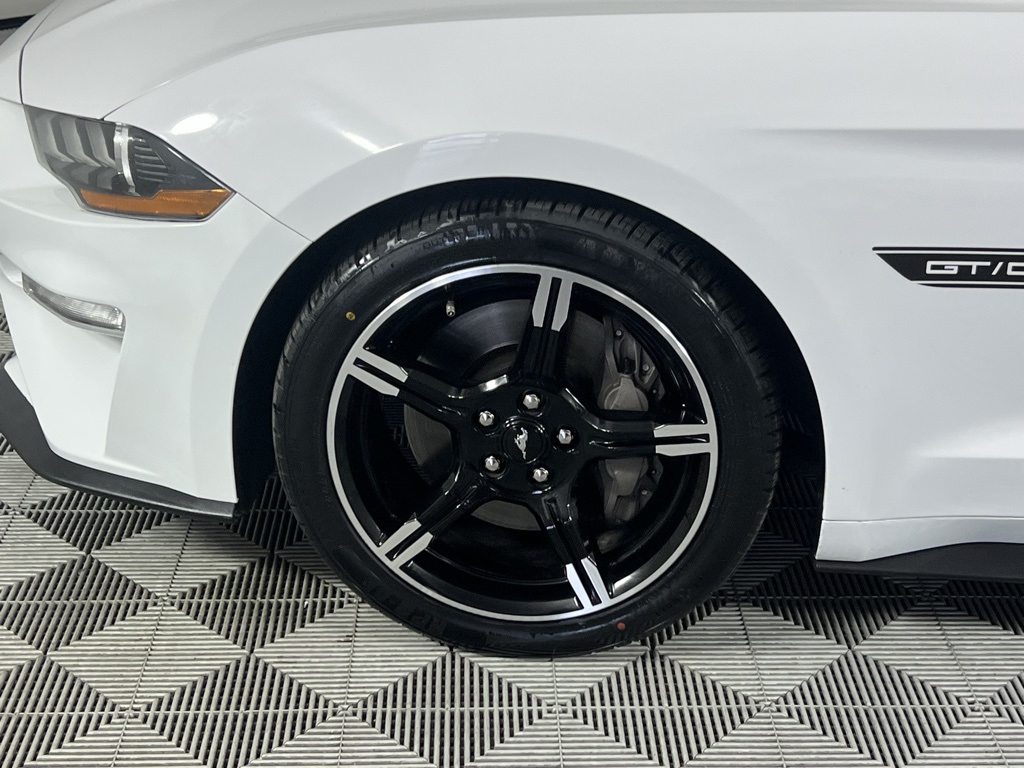 2020 Ford Mustang GT Premium photo 11