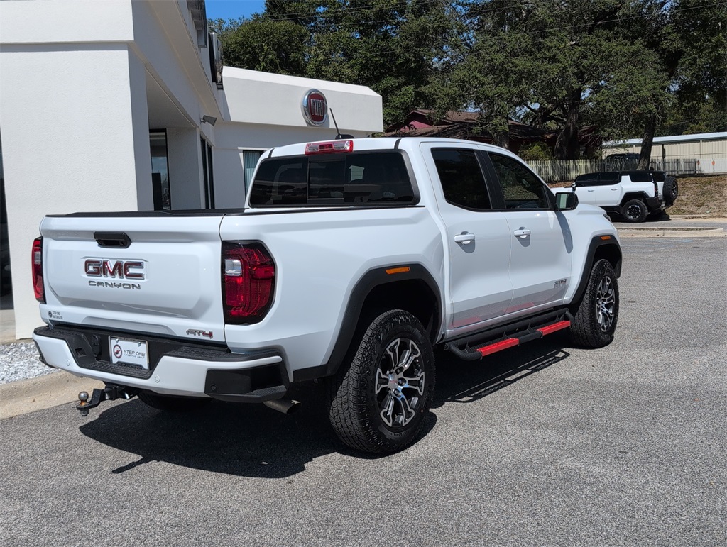 2025 Gmc Canyon AT4 photo 2