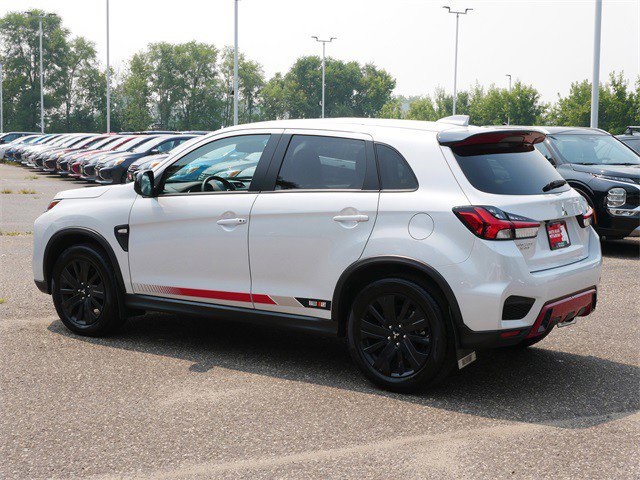 2024 Mitsubishi Outlander Sport photo 4