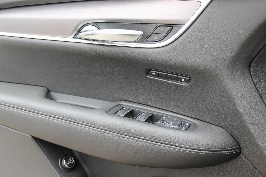 2025 Cadillac XT6 Luxury photo 19