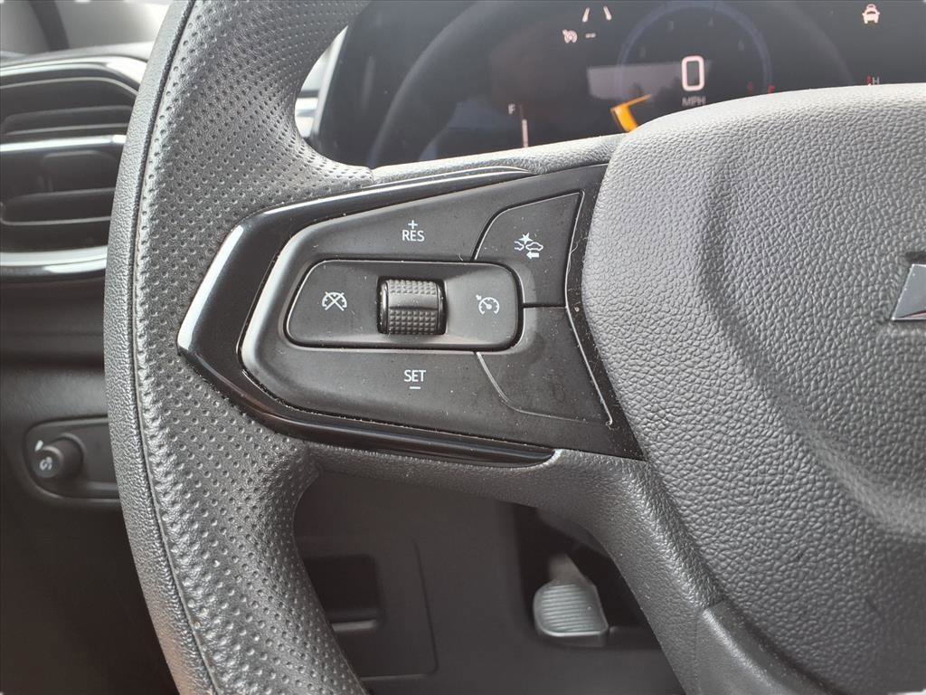 2025 Chevrolet Trailblazer LT photo 21