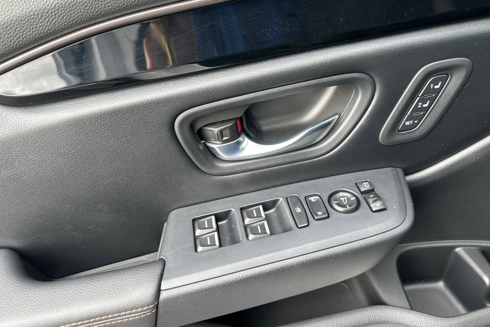 2023 Honda Pilot TrailSport photo 10