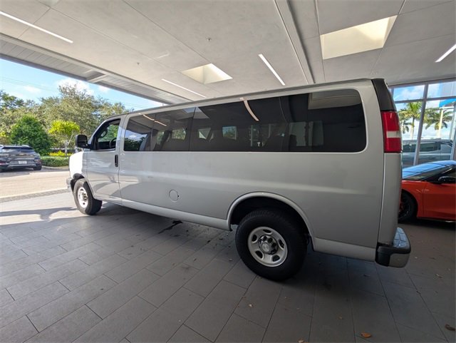 Used 2020 Silver Ice Metallic Chevrolet 1LT image 7