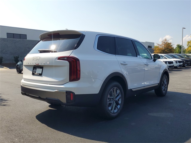 2025 Kia Telluride LX photo 4