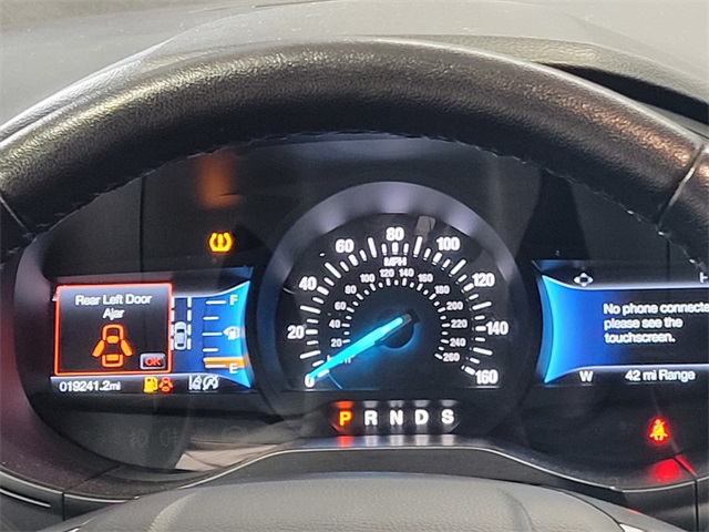 2022 Ford Edge SEL photo 30
