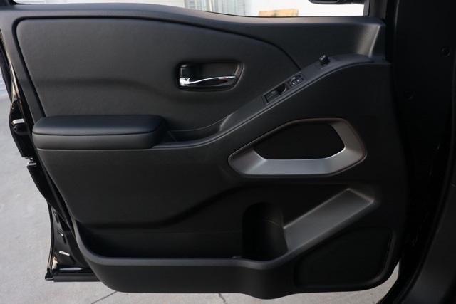 2025 Nissan Frontier King Cab SV photo 19
