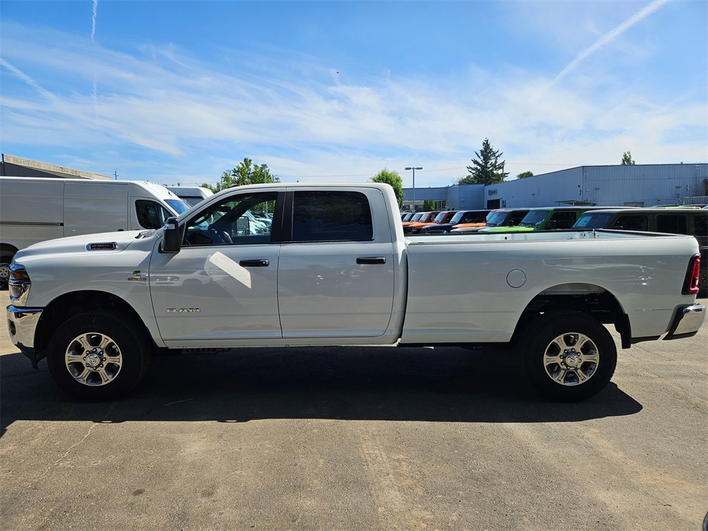 2025 Ram 2500 Big Horn photo 4