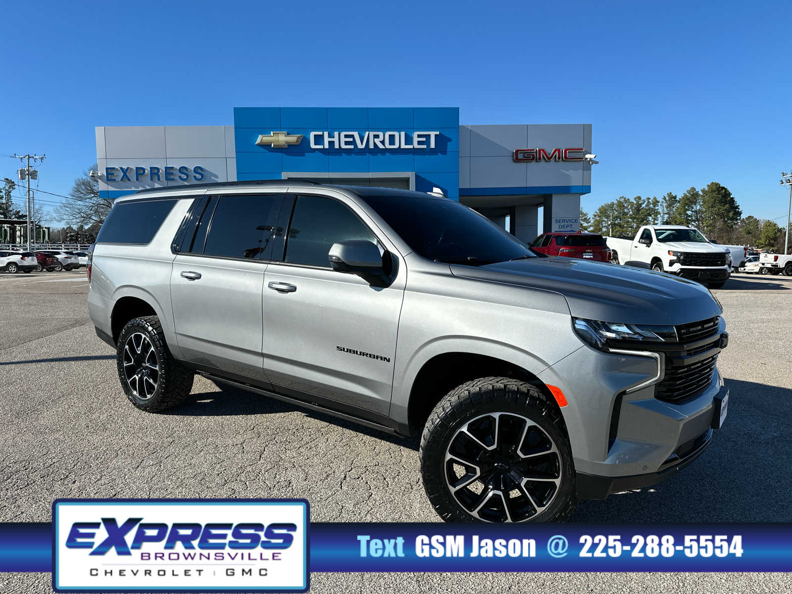 2023 Chevrolet Suburban RST's photo